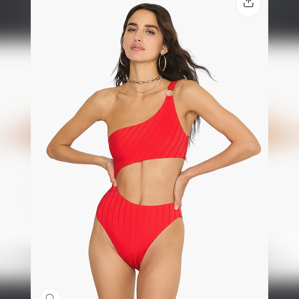 Beach Bunny Swimwear